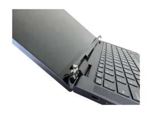 Uszkodzona obudowa laptopa